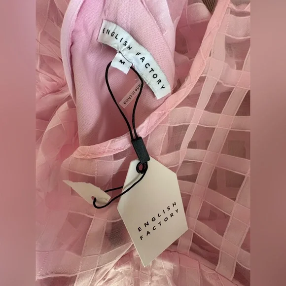 NWT- English Factory - Babydoll Dress with Puff Sleeves - size M - Picture 4 of 4